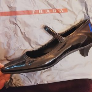 Prada Mary Jane Black Patent Leather sz 9 shoe